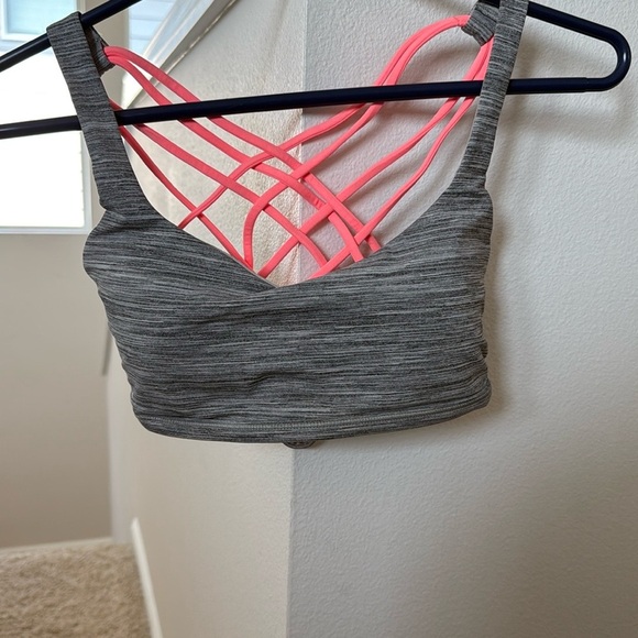 Lululemon Free To Be Bra wild 6 - Picture 15 of 15